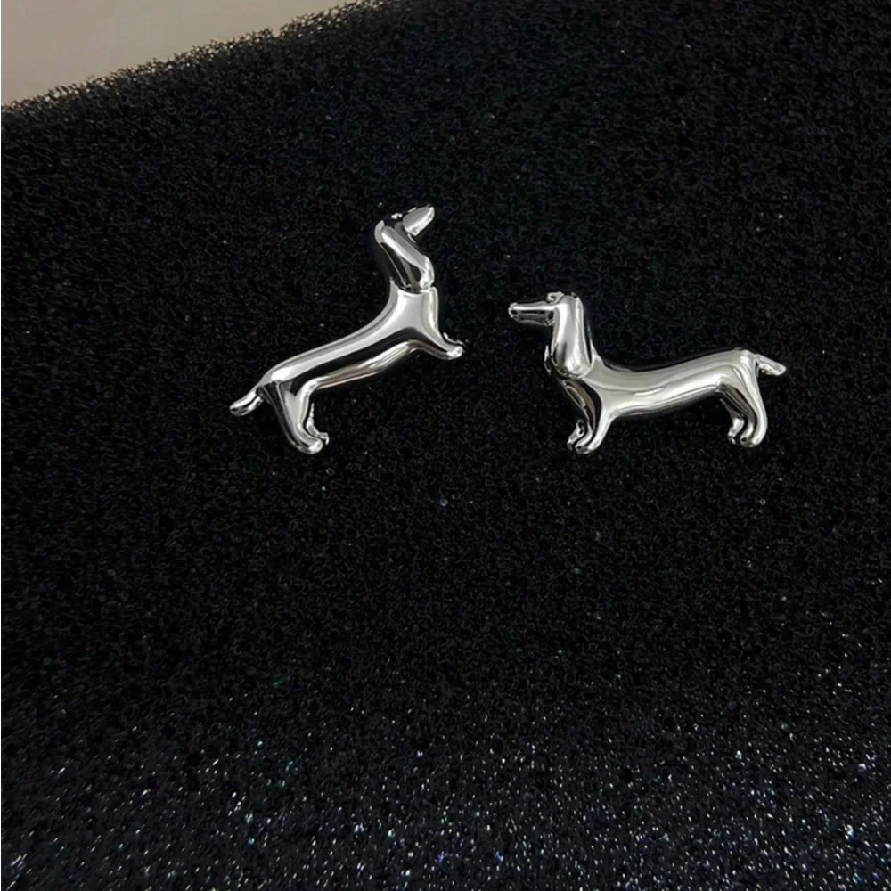 Silver Dachshund Dog Earrings